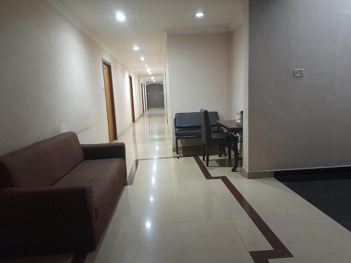 Отель Dp Oberoi Residency Коччи Экстерьер фото